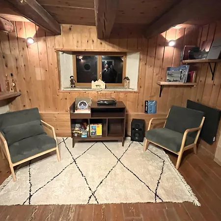 شاليه La Grange Du Taillat كامبان