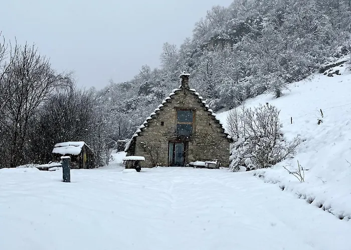 La Grange Du Taillat * كامبان